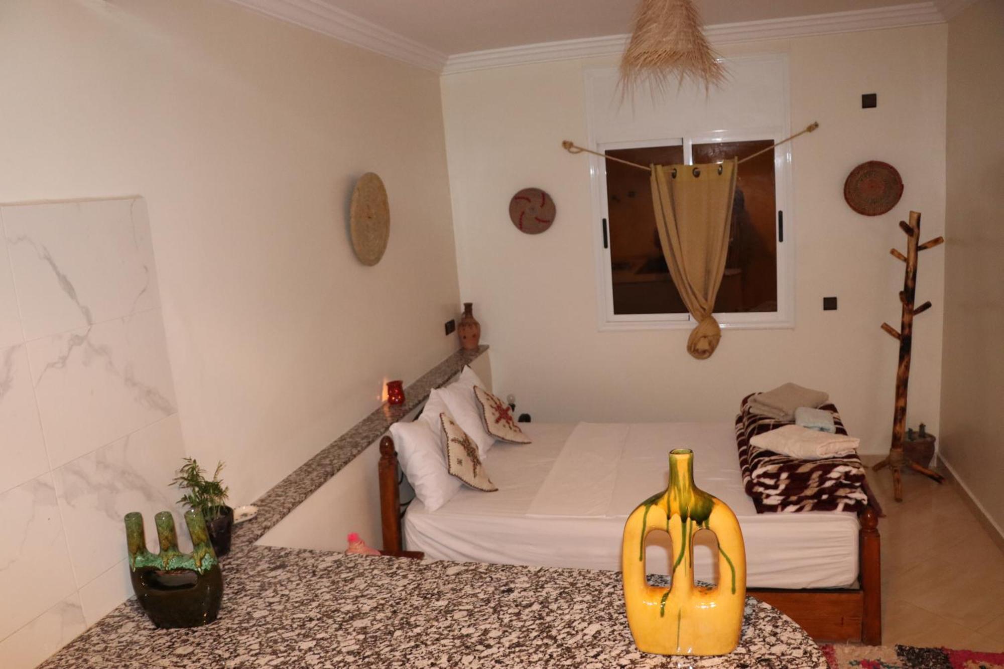 Tamraght Chill Surfer Hostel מראה חיצוני תמונה